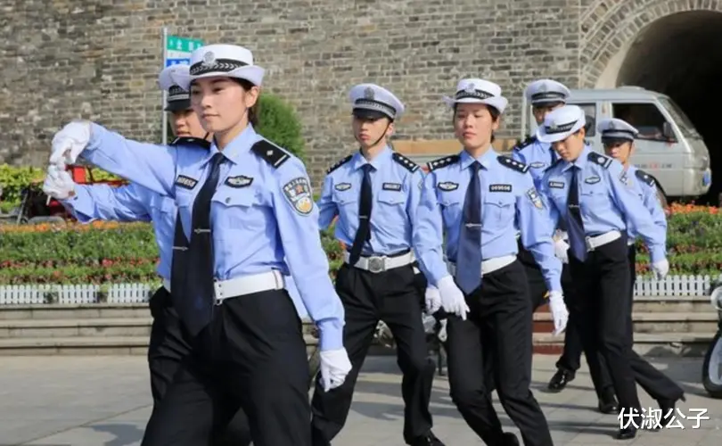 上海辅警招聘公告：亲属连续六个月以上在国外留学或居住的，不得报考